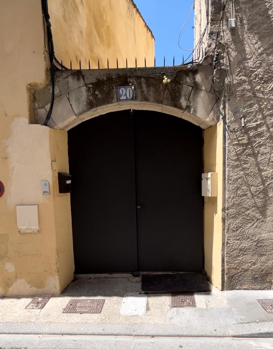 Maison De Ville En Plein Coeur D'Avignon Intramuros Eksteriør billede